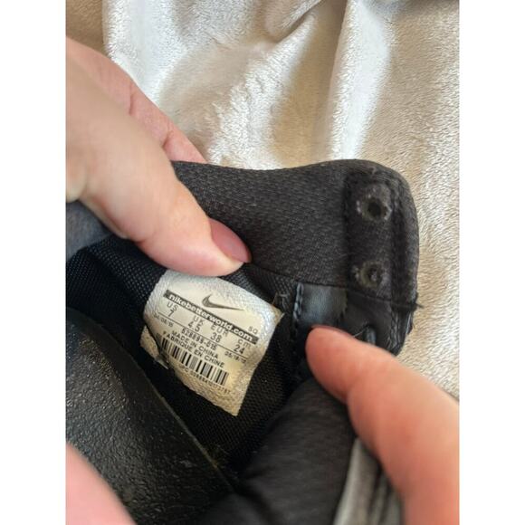 size 7 NIKE SKY HI DUNKS black (2015) - Picture 5 of 5